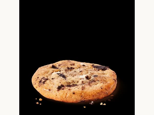 Tim Hortons Oreo Chunk Cookie – Canada menu item photo